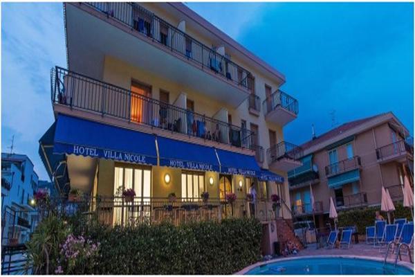 Hotel Villa Nicole Pietra Ligure Exterior foto