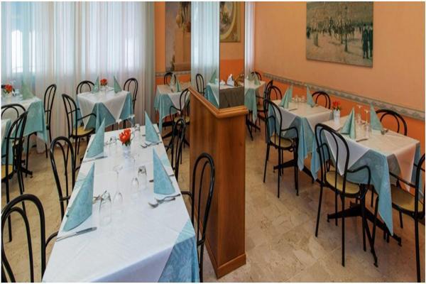 Hotel Villa Nicole Pietra Ligure Exterior foto